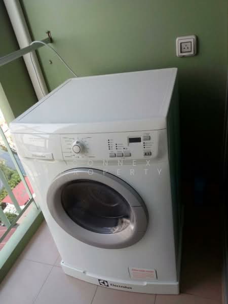 Lumpini Place Srinakarin-Huamak Station, Bangkok, Srinakarin Road, Suan Luang, Suan Luang, Bangkok, Studio, 27 sqm, Condo For Sale, by Connex Property, 11246431 - DDproperty.com