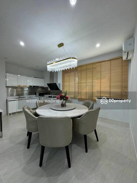 Baan Klang Muang Classe Sukhumvit 77, Bangkok, Soi On Nut 21, Suan Luang, Bangkok, 4 Bedrooms, 259 sqm, Single Detached House For Rent, by Rattapon Sivamok, 11250610 - DDproperty.com