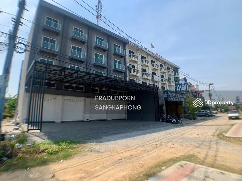 ให้เช่า - อาคารพาณิชย์ 4 ชั้น ครึ่ง 4 คูหา, ปทุมธานี