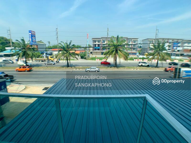 ให้เช่า - อาคารพาณิชย์ 4 ชั้น ครึ่ง 4 คูหา, ปทุมธานี