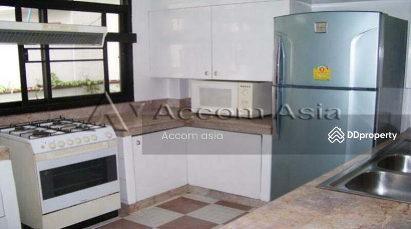 3 Bedrooms Townhouse for Rent in Sukhumvit, Bangkok near BTS Phrom Phong at Townhouse in compound, Bangkok, Khong Tan, Khlong Toei, Bangkok, 3 Bedrooms, 280 sqm, Apartment For Rent, by Accom Asia, 11251844 - DDproperty.com