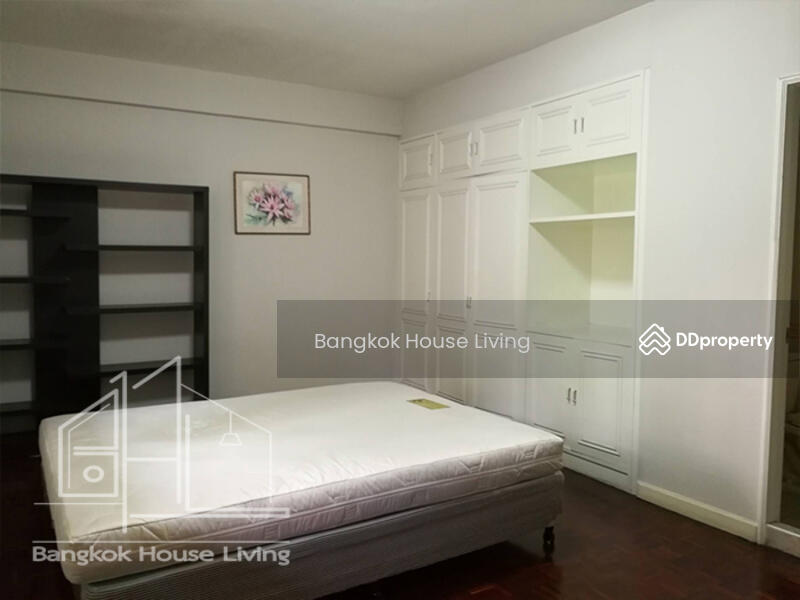 Mukda Mansion, Bangkok, 21 Soi Sukhumvit 43, Khlong Tan Nua, Watthana, Bangkok, 3 Bedrooms, 200 sqm, Apartment For Rent, by Bangkok House Living, 11253753 - DDproperty.com