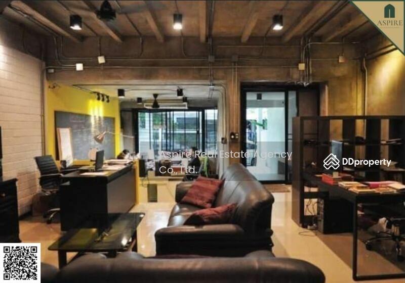 For Sale - ทาวน์เฮ้าส์ 3 ชั้น เย็นอากาศ 4 ห้องนอน 3 ห้องน้ำ, Bangkok