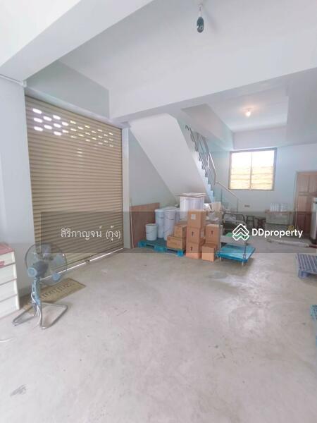 ขาย - โฮมออฟฟิศ 3 ชั้น ทำเลดีเดินทางสะดวก ใกล้ถนนใหญ่ ฉลองกรุง19, กรุงเทพ