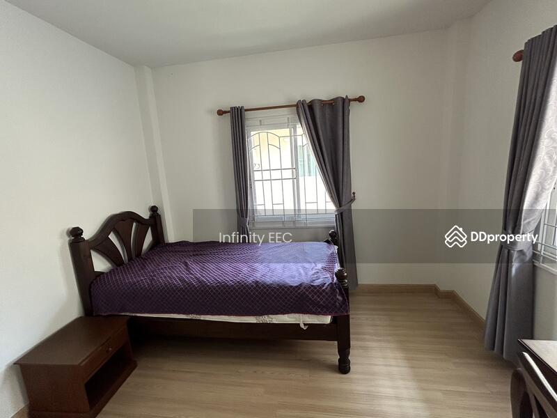 ให้เช่าบ้านเดี่ยว พร้อมเฟอร์นิเจอร์ ใจกลางศรีราชา ยินดีรับสัตว์เลี้ยงตัวเล็ก หมู่บ้านดีญ่า วัลเล่ย์, Chon Buri (Pattaya), Surasak, Si Racha, Chon Buri (Pattaya), 3 Bedrooms, 159 sqm, Condo For Rent, by Infinity EEC (Thailand) Co., Ltd., 11254887 - DDproperty.com