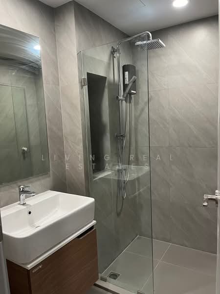 IDEO Chula-Samyan, Bangkok, Si Phraya Road, Maha Phrutharam, Bang Rak, Bangkok, 2 Bedrooms, 34 sqm, Condo For Rent, by Living Real Estates, 11255101 - DDproperty.com