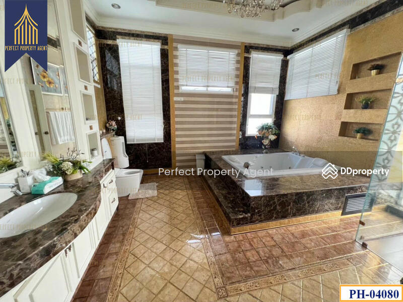 ปทุมธานี ลำลูกกา, Pathum Thani, - -, Lat Sawai, Lam Luk Ka, Pathum Thani, 6 Bedrooms, 1,200 sqm, Single Detached House For Sale, by ปภัชญา ธนัตถ์ภรณ์, 11257092 - DDproperty.com