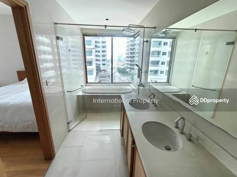 The Emporio Place, Bangkok, 93 Soi Sukhumvit 24, Sukhumvit Road, Khong Tan, Khlong Toei, Bangkok, 2 Bedrooms, 105 sqm, Condo For Rent, by Next Step Property, 11257692 - DDproperty.com