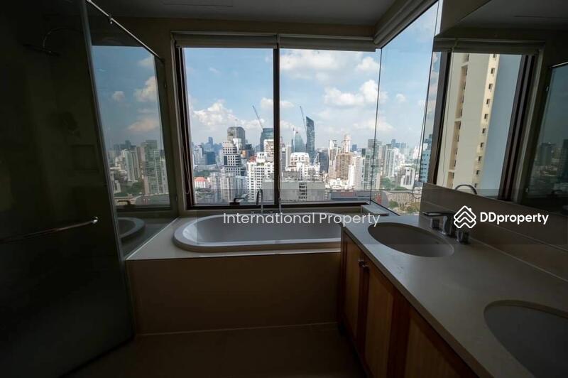 The Emporio Place, Bangkok, 93 Soi Sukhumvit 24, Sukhumvit Road, Khong Tan, Khlong Toei, Bangkok, 2 Bedrooms, 105 sqm, Condo For Rent, by Next Step Property, 11257960 - DDproperty.com