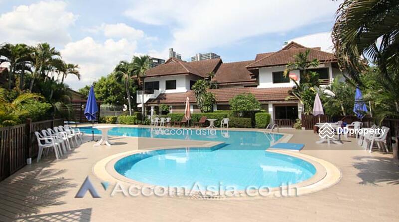 4 Bedrooms House for Rent in Sukhumvit, Bangkok near BTS Phrom Phong at Kid Friendly House Compound, Bangkok, Khong Tan, Khlong Toei, Bangkok, 4 Bedrooms, 280 sqm, Single Detached House For Rent, by Accom Asia, 11257979 - DDproperty.com