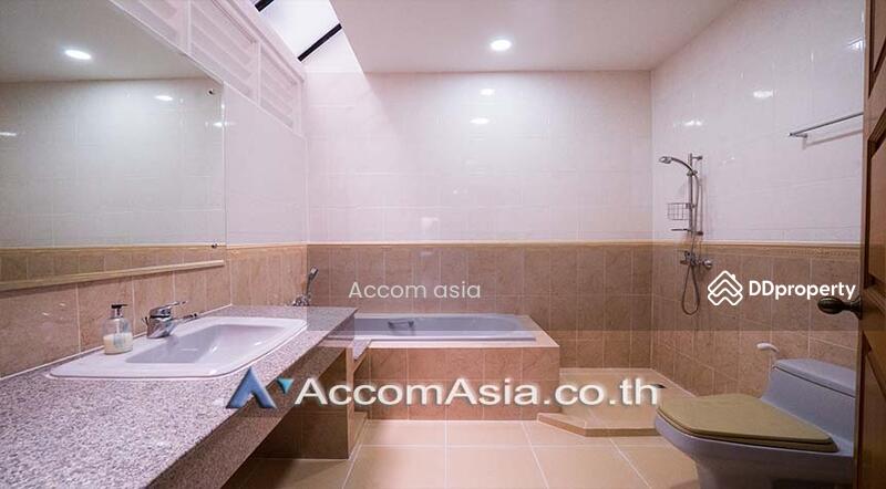 4 Bedrooms Townhouse for Rent in Sukhumvit, Bangkok near BTS Ekkamai at Lotus Point Ekkamai AA17141, Bangkok, Phra Kanong Nua, Watthana, Bangkok, 4 Bedrooms, 400 sqm, Townhouse For Rent, by Accom Asia, 11258133 - DDproperty.com