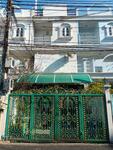 ทาวน์เฮาส์ 3 ชั้น ซอยจันทน์ 43 แยก 17 (ซอยวัดไผ่เงิน) เขตสาทร, กรุงเทพ