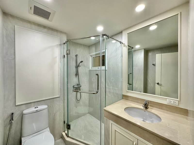 Wilshire Condominium, Bangkok, 80 Soi Sukhimvit 22, Khlong Toei, Khlong Toei, Bangkok, 3 Bedrooms, 211 sqm, Condo For Rent, by Bangkok Residential, 11258424 - DDproperty.com