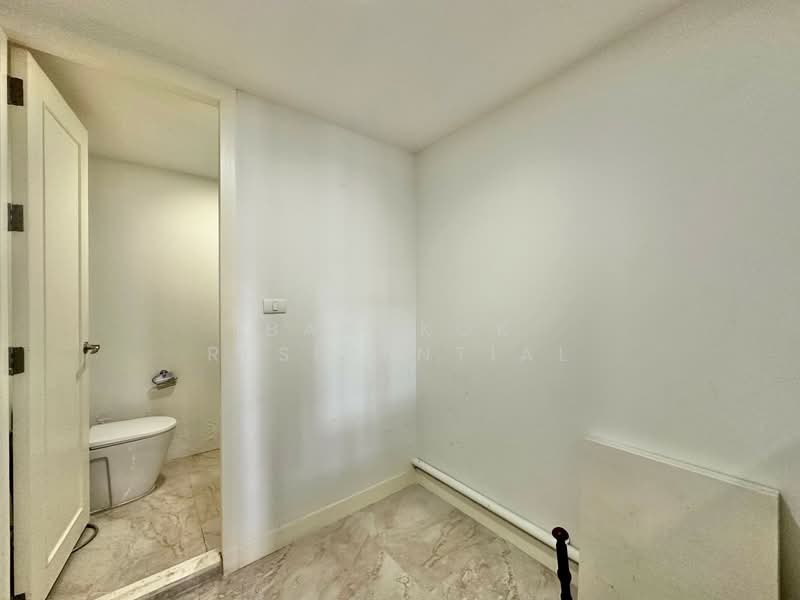 Wilshire Condominium, Bangkok, 80 Soi Sukhimvit 22, Khlong Toei, Khlong Toei, Bangkok, 3 Bedrooms, 211 sqm, Condo For Rent, by Bangkok Residential, 11258424 - DDproperty.com