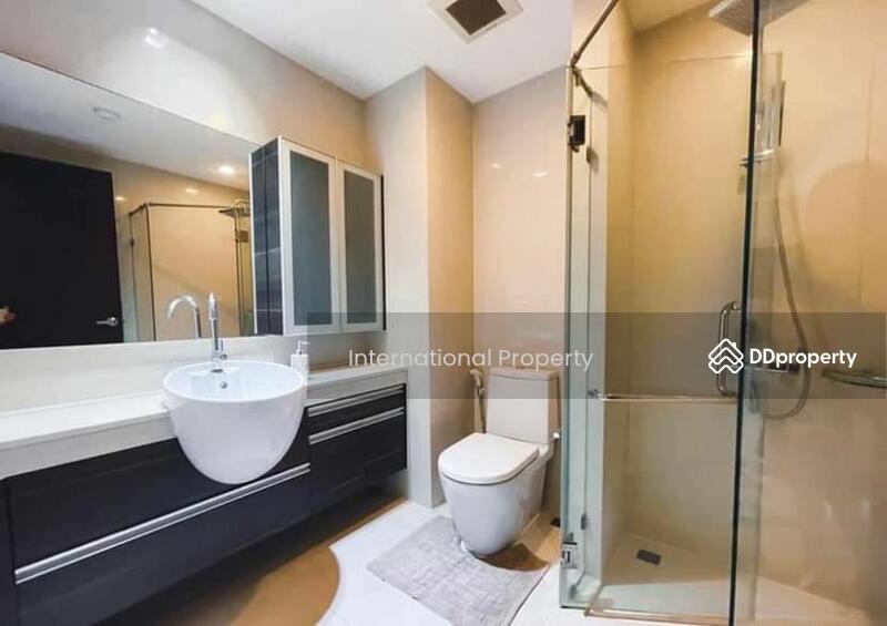 Sky Walk Residences, Bangkok, 1599 Sukhumvit Road, Phra Kanong Nua, Watthana, Bangkok, 1 Bedroom, 40 sqm, Condo For Rent, by Next Step Property, 11258467 - DDproperty.com