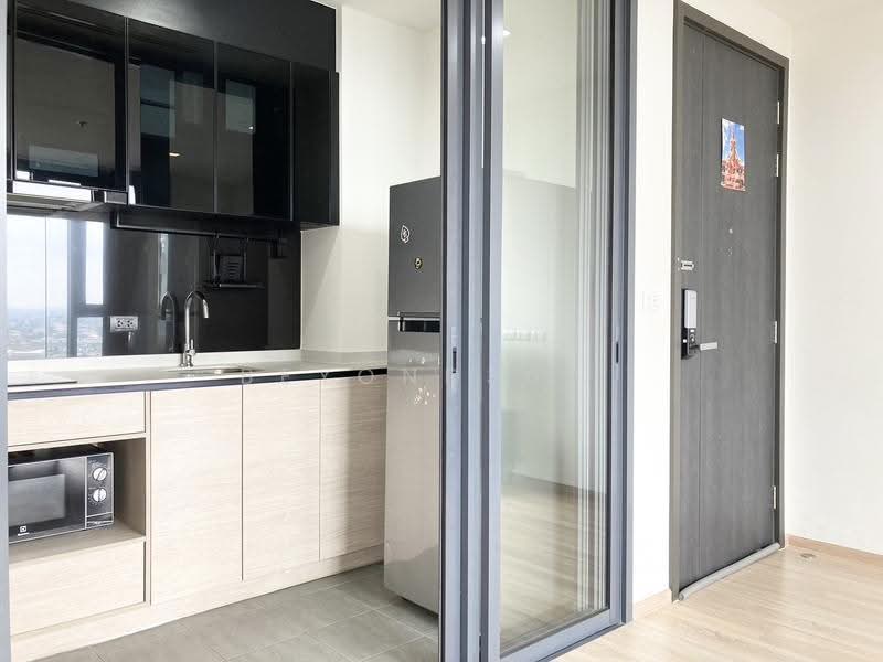 The Base Garden Rama 9, Bangkok, 18 Rama 9 Road, Hua Mak, Bang Kapi, Bangkok, 1 Bedroom, 34 sqm, Condo For Sale, by Beyond360, 11259843 - DDproperty.com