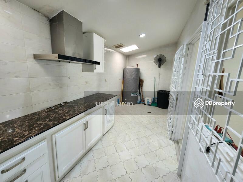 ขาย - Golden Town Watcharapol-Sukhapiban 5 : โกลเด้น ทาวน์ วัชรพล-สุขาภิบาล 5, กรุงเทพ