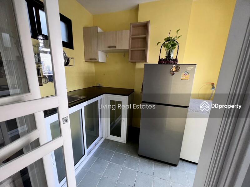 Lumpini Place Narathiwas 24, Bangkok, Sathu Pradit 19 Alley 3, Chong Nonsi, Yan Nawa, Bangkok, 1 Bedroom, 34 sqm, Condo For Rent, by Living Real Estates, 11262560 - DDproperty.com