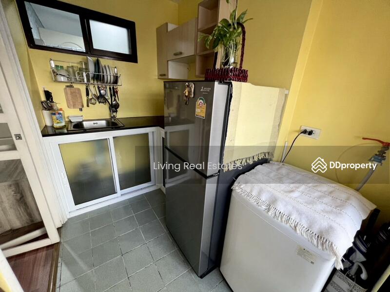 Lumpini Place Narathiwas 24, Bangkok, Sathu Pradit 19 Alley 3, Chong Nonsi, Yan Nawa, Bangkok, 1 Bedroom, 34 sqm, Condo For Rent, by Living Real Estates, 11262560 - DDproperty.com