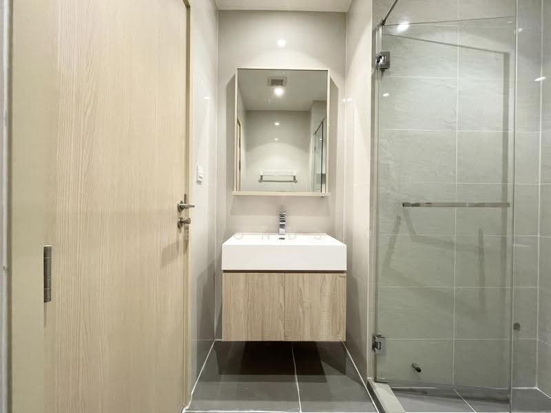 Maru Ekkamai 2, Bangkok, 70-5 Sukhumvit 63 Road, Phra Kanong Nua, Watthana, Bangkok, Studio, 30 sqm, Condo For Rent, by Beyond360, 11264131 - DDproperty.com