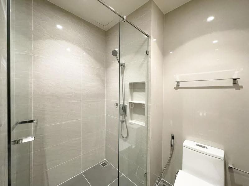 Maru Ekkamai 2, Bangkok, 70-5 Sukhumvit 63 Road, Phra Kanong Nua, Watthana, Bangkok, Studio, 30 sqm, Condo For Rent, by Beyond360, 11264131 - DDproperty.com