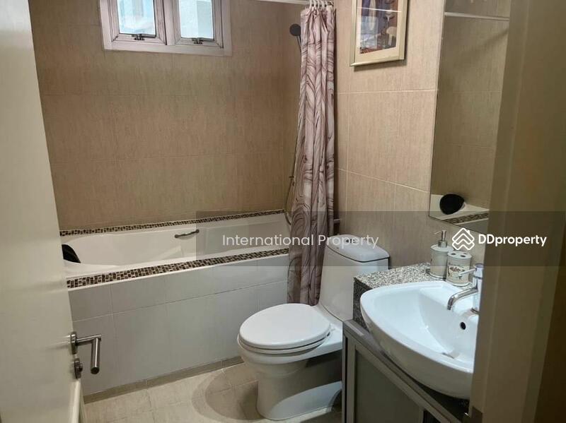 The Clover Thonglor Residence, Bangkok, Soi Sukhumvit 55, Khlong Tan Nua, Watthana, Bangkok, 2 Bedrooms, 65 sqm, Condo For Rent, by NextStep Property, 11265003 - DDproperty.com