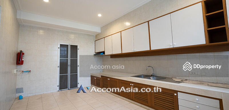5 Bedrooms House for Rent in Sukhumvit, Bangkok near BTS Phra khanong (94169), Bangkok, Phra Kanong Nua, Watthana, Bangkok, 5 Bedrooms, 250 sqm, Single Detached House For Rent, by Accom Asia, 11266468 - DDproperty.com