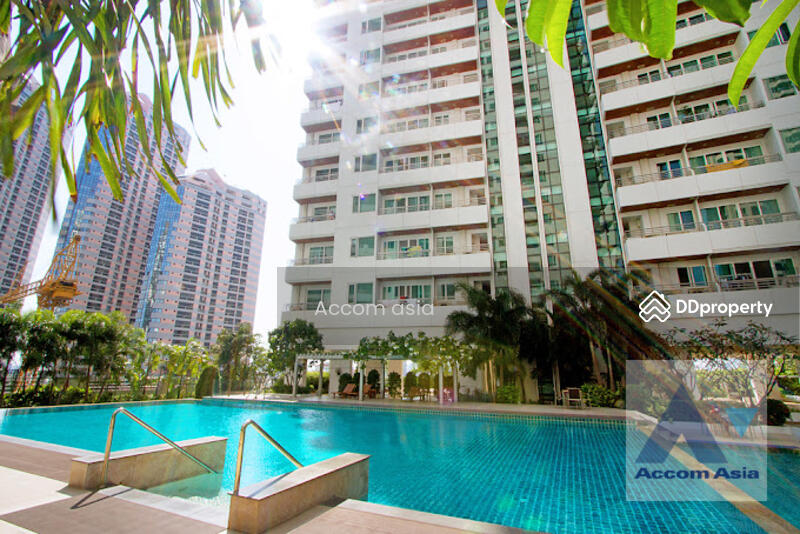 ให้เช่า - 5 Bedrooms Apartment for Rent in Sukhumvit, Bangkok near BTS Phrom Phong at Perfect Living In Bangk, กรุงเทพ