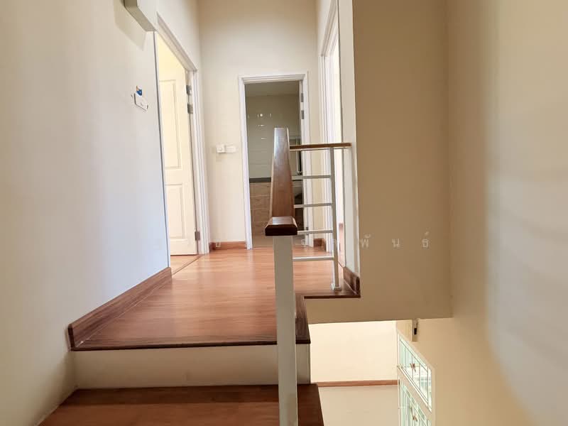 Golden Town Onnut-Ladkrabang, Bangkok, Soi Prachathorn, Lat Krabang, Lat Krabang, Bangkok, 3 Bedrooms, 117 sqm, Townhouse For Sale, by ณัฐวิชย์ จุลพันธ์, 11270999 - DDproperty.com