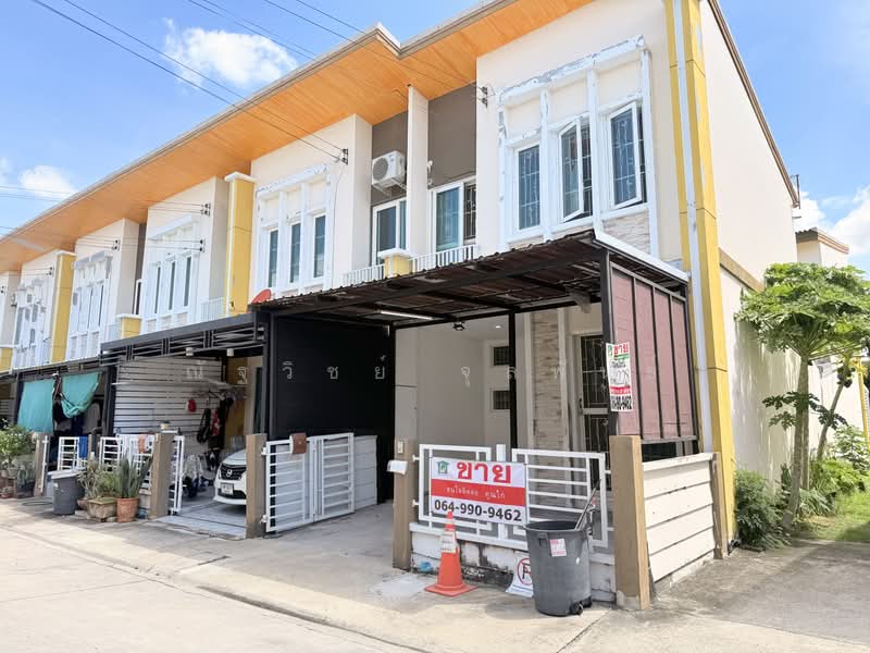 Golden Town Onnut-Ladkrabang, Bangkok, Soi Prachathorn, Lat Krabang, Lat Krabang, Bangkok, 3 Bedrooms, 117 sqm, Townhouse For Sale, by ณัฐวิชย์ จุลพันธ์, 11270999 - DDproperty.com