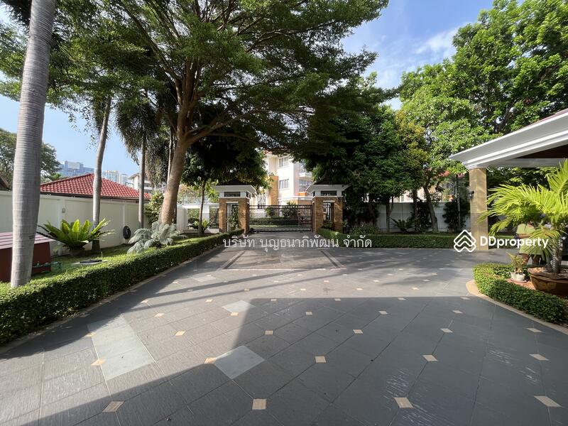 Luxurious 10-Bedroom House for Sale on Pratumnak hill, Pattaya, Chon Buri (Pattaya), : เขาพระตำหนัก ซอย 5, Nong Pru, Bang Lamung (Pattaya), Chon Buri (Pattaya), 10+ Bedrooms, 1,712 sqm, Single Detached House For Sale, by สิชา บุญธนาภิพัฒน์, 11271901 - DDproperty.com