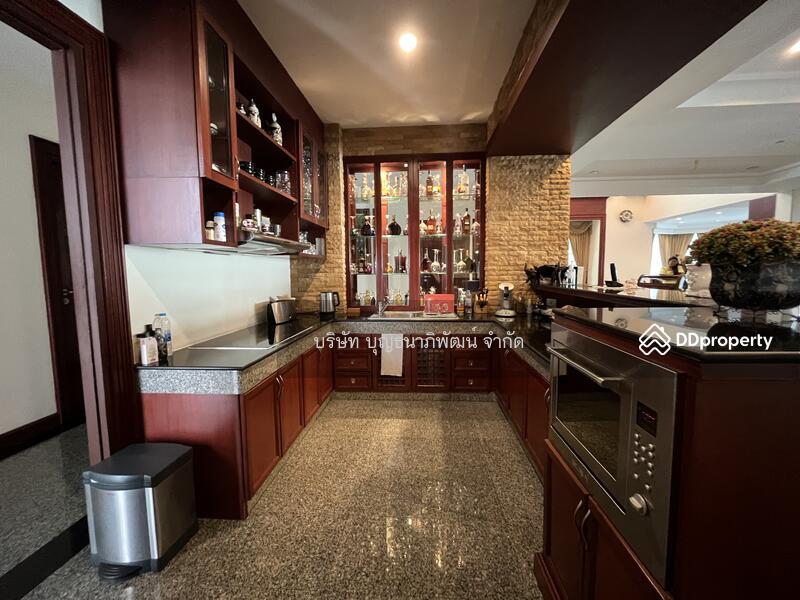 Luxurious 10-Bedroom House for Sale on Pratumnak hill, Pattaya, Chon Buri (Pattaya), : เขาพระตำหนัก ซอย 5, Nong Pru, Bang Lamung (Pattaya), Chon Buri (Pattaya), 10+ Bedrooms, 1,712 sqm, Single Detached House For Sale, by สิชา บุญธนาภิพัฒน์, 11271901 - DDproperty.com