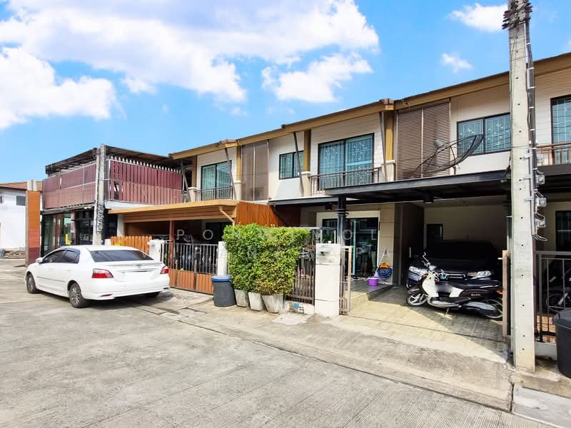 Pruksa Ville 57 Pattanakarn, Bangkok, Soi Pattanakarn 38, Suan Luang, Suan Luang, Bangkok, 3 Bedrooms, 105 sqm, Townhouse For Sale, by Ponwimol Wipanarapai, 11273569 - DDproperty.com