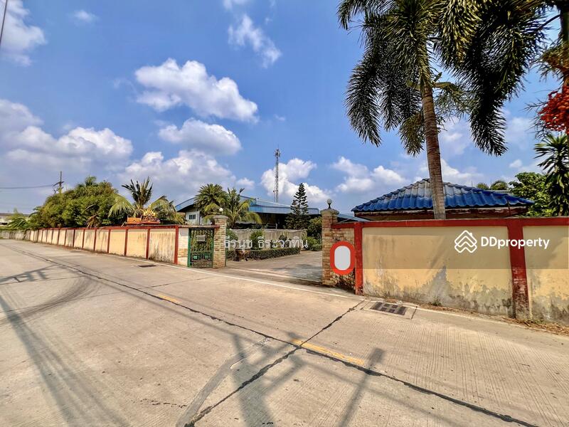 For Sale - Land and Warehouse in Panasnikom Chonburi, Chon Buri