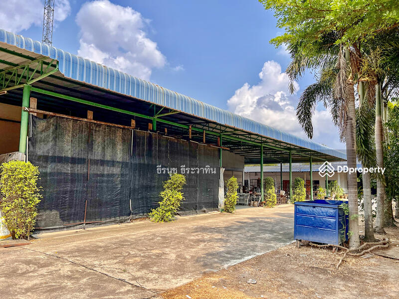 For Sale - Land and Warehouse in Panasnikom Chonburi, Chon Buri
