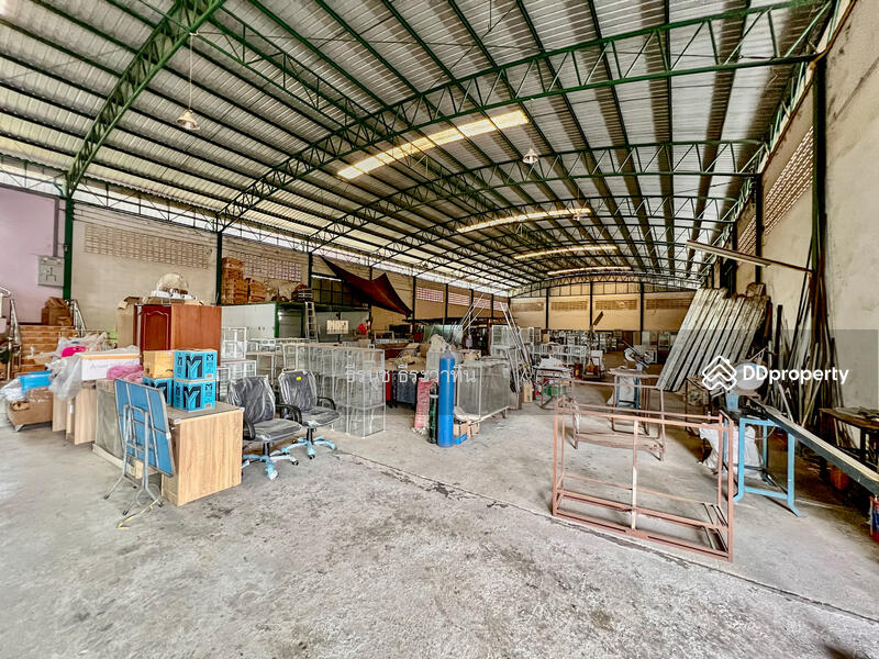 For Sale - Land and Warehouse in Panasnikom Chonburi, Chon Buri