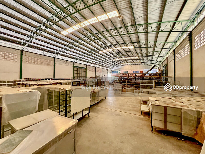For Sale - Land and Warehouse in Panasnikom Chonburi, Chon Buri