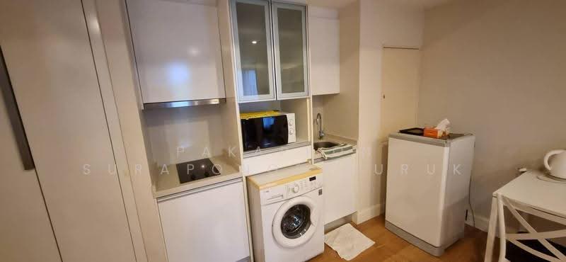 Collezio Sathorn-Pipat, Bangkok, 41 Soi Pipat 1 Silom Road, Silom, Bang Rak, Bangkok, 1 Bedroom, 41 sqm, Condo For Sale, by Pakaphon Surapongsanuruk, 11278077 - DDproperty.com