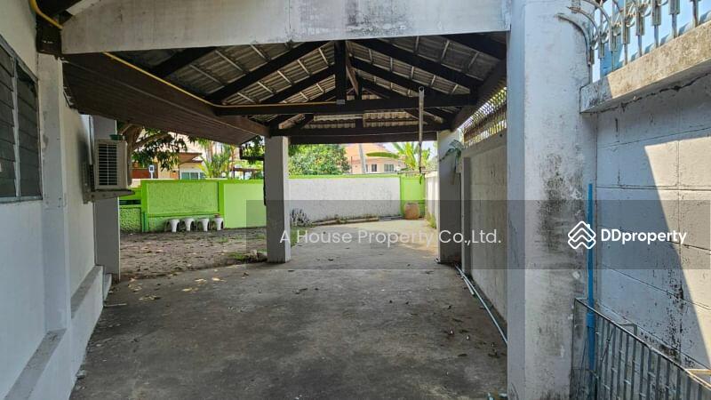 For Sale - Second-hand house in Sriracha Single-storey detached house, Bang Phra zone, Sriracha., Chon Buri