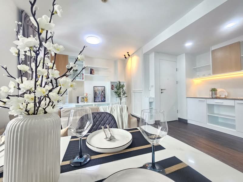 The IRIS Rama 9-Srinakarin, Bangkok, Srinakarin Road, Suan Luang, Suan Luang, Bangkok, 1 Bedroom, 40 sqm, Condo For Sale, by ณัฏฐพัชร ชโยทิตกุลเกียรติ, 11278526 - DDproperty.com