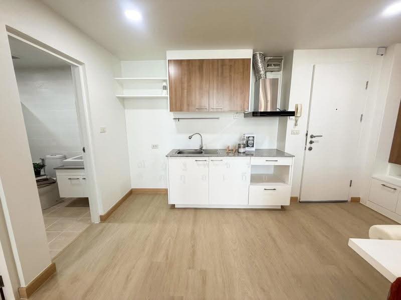 The IRIS Rama 9-Srinakarin, Bangkok, Srinakarin Road, Suan Luang, Bangkok, 1 Bedroom, 45 sqm, Condo For Sale, by ณัฏฐพัชร ชโยทิตกุลเกียรติ, 11278526 - DDproperty.com