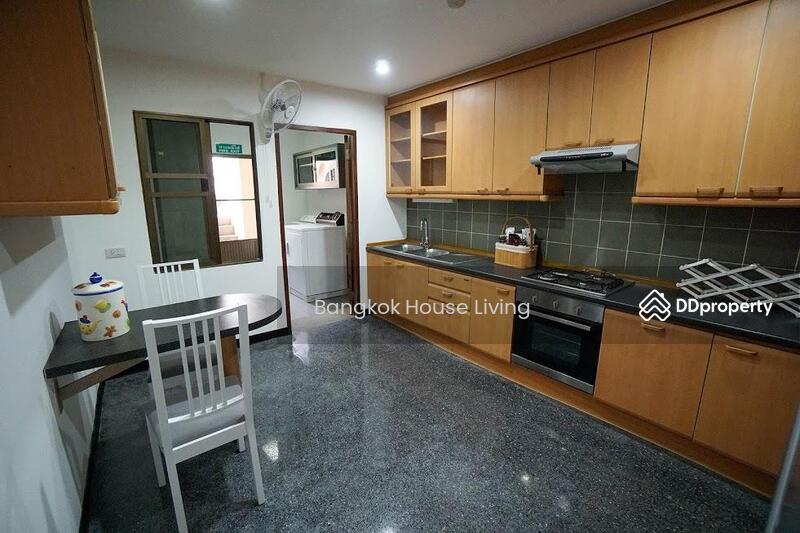 Raintree Village Apartment, Bangkok, 21 Soi Sukhumvit 41, Khlong Tan Nua, Watthana, Bangkok, 3 Bedrooms, 268 sqm, Condo For Rent, by Bangkok House Living, 11278598 - DDproperty.com