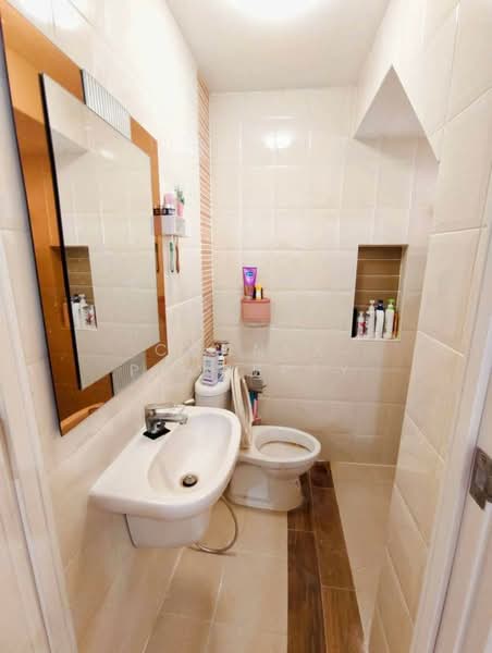 Golden Town Srinakarin-Sukhumvit, Samut Prakan, 133 Moo 4, Bang Mueng, Muang Samut Prakarn, Samut Prakan, 4 Bedrooms, 110 sqm, Townhouse For Sale, by Connex Property, 11280110 - DDproperty.com