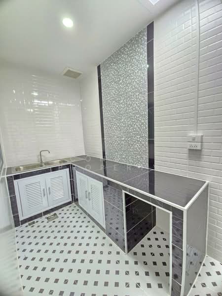 Baan Pruksa 95/2 Pinklao - Wongwaen, Nonthaburi, Soi Kantana, Bang Muang, Bang Yai, Nonthaburi, 3 Bedrooms, 110 sqm, Townhouse For Sale, by Connex Property, 11281252 - DDproperty.com