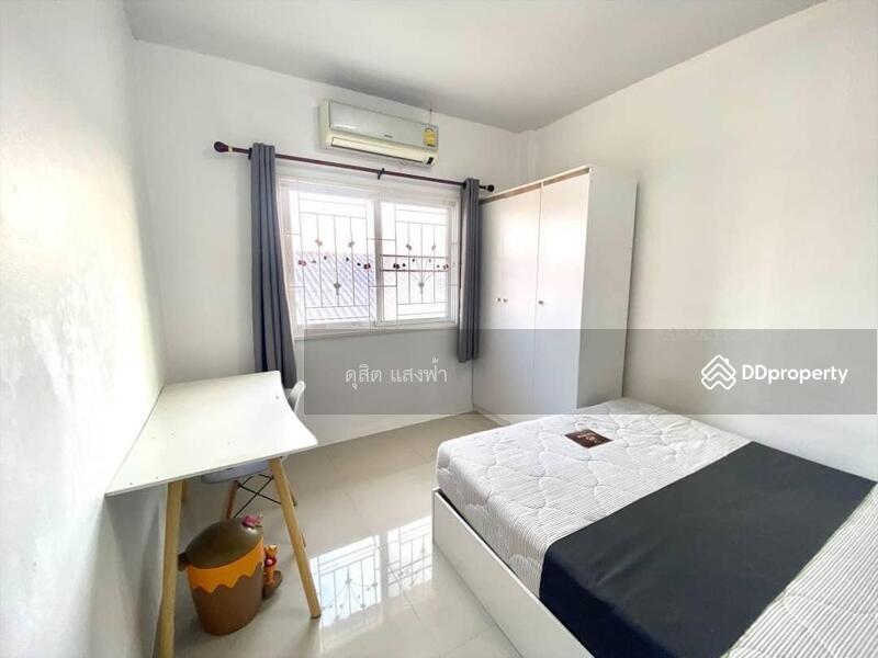 ให้เช่าทาวน์โฮม ม.เซนสิริ แหลมฉบัง ศรีราชา หลัง ม.เกษตร แต่งครบพร้อมอยู่, Chon Buri (Pattaya), Thung Suk La, Si Racha, Chon Buri (Pattaya), 3 Bedrooms, 95 sqm, Townhouse For Rent, by Dusit Saengfa, 11282169 - DDproperty.com