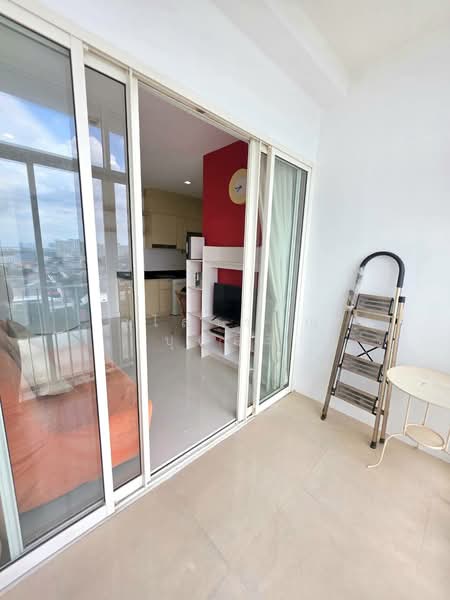 IDEO Verve Sukhumvit, Bangkok, 2077 Sukhumvit Road, Phra Kanong Nua, Watthana, Bangkok, 2 Bedrooms, 45 sqm, Condo For Rent, by Ulaiwan Boonsiri, 11282823 - DDproperty.com