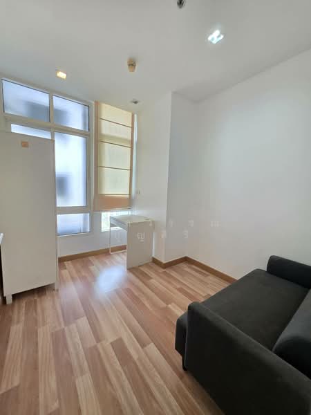 IDEO Verve Sukhumvit, Bangkok, 2077 Sukhumvit Road, Phra Kanong Nua, Watthana, Bangkok, 2 Bedrooms, 45 sqm, Condo For Rent, by Ulaiwan Boonsiri, 11282823 - DDproperty.com