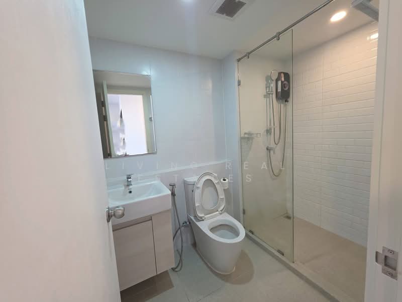 Chewathai Hallmark Ladprao-Chokchai 4, Bangkok, 959 Sangkhom Songkhor Road, Saphan Song, Wang Thonglang, Bangkok, 1 Bedroom, 40 sqm, Condo For Sale, by Living Real Estates, 11283260 - DDproperty.com