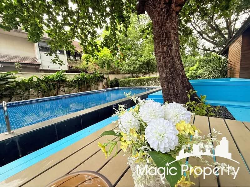 ขายบ้านเดี่ยวหรู 5 ห้องนอน ใน เอกมัย 22 แขวงคลองตันเหนือ เขตวัฒนา กทม, กรุงเทพ, คลองตันเหนือ, วัฒนา, กรุงเทพ, 700 ตร.ม., บ้านเดี่ยว ขาย, โดย Magic Property, 11283736 - DDproperty.com