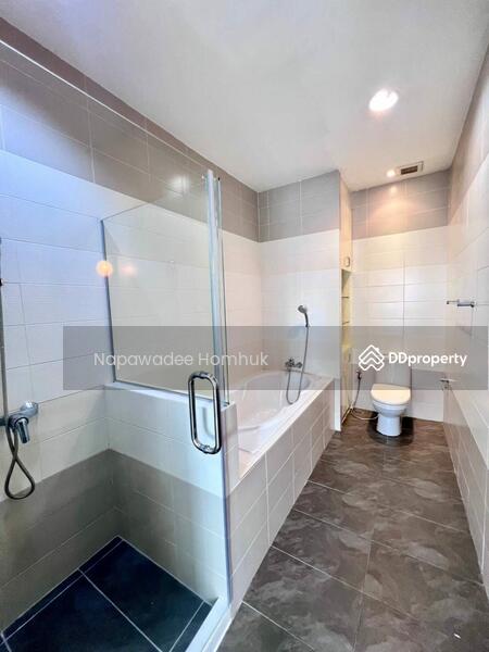 Citi Smart Sukhumvit 18, Bangkok, 366 Soi Sukhumvit 18, Sukhumvit Road, Khlong Toei, Bangkok, 2 Bedrooms, 80 sqm, Condo For Rent, by Napawadee Homhuk, 11284403 - DDproperty.com